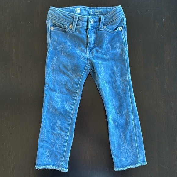 GAP Other - Frayed crop jeans with white washed butterflies size 3T